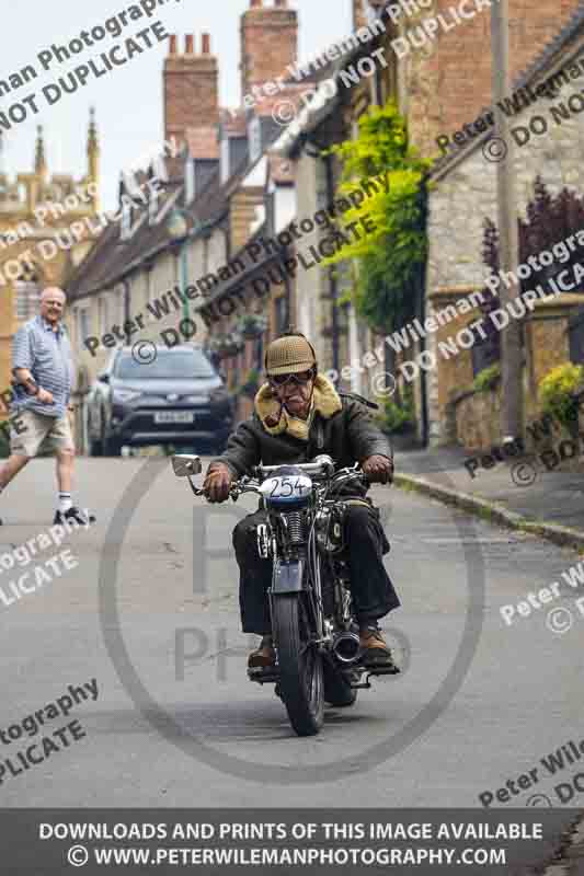 Vintage motorcycle club;eventdigitalimages;no limits trackdays;peter wileman photography;vintage motocycles;vmcc banbury run photographs